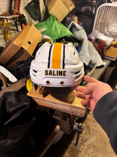 Large Bauer Re-Akt 75 Helmet (Used)