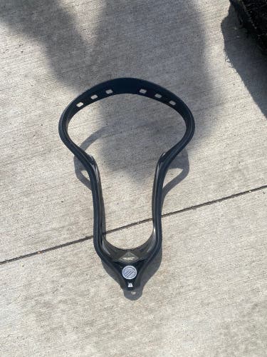 Maverik Kinetik Unstrung Head (Used)