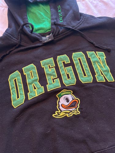 Oregon Ducks Black/green Adult Unisex Medium Sweatshirt (Used)