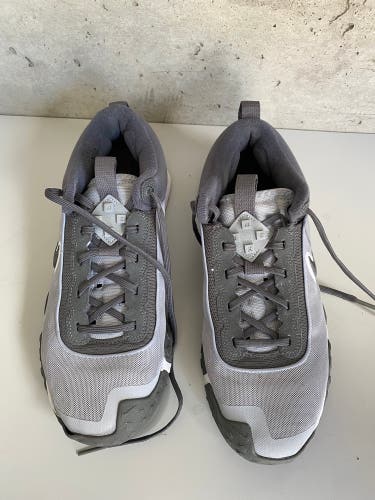 Gray Men's Size M 10.0 (W 11.0) Adult Nike Air Diamond Low Top Turf Cleats (Used)