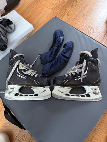 Bauer Supreme One.6 Hockey Skates Size 1.5 (Used)