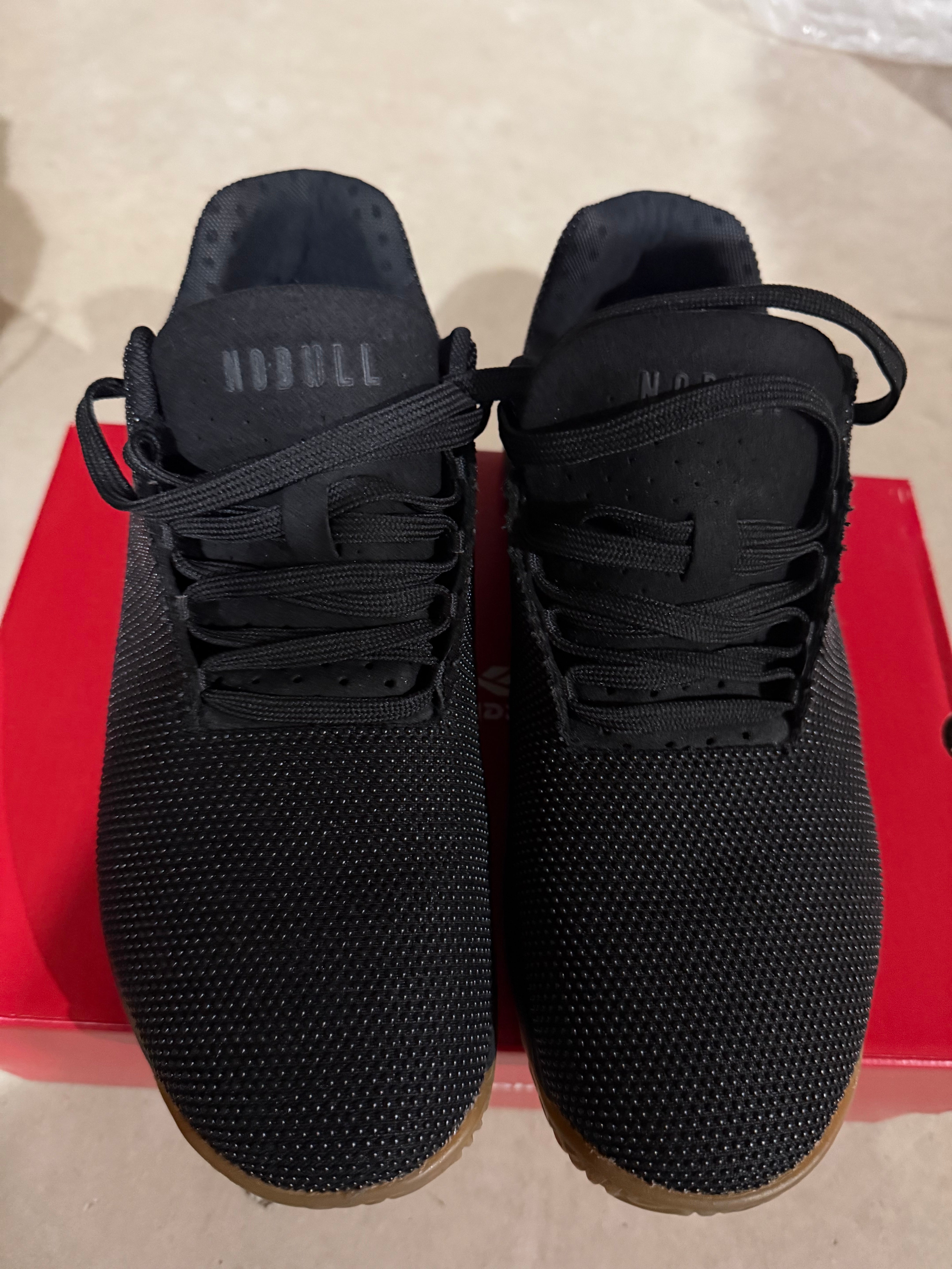 Nobull SuperFabric Trainers Low Top Unisex Men\'s 9 Women\'s 10.5 Black Gym Shoes NOBULL Superfabric Low Trainer Black Gym Shoes US Mens 8  main image 4