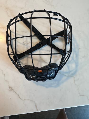 Medium CCM FM780 (Used)