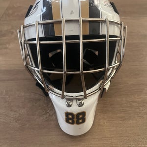 Youth 2018 CCM GFL 1.5 Goalie Mask (Used)