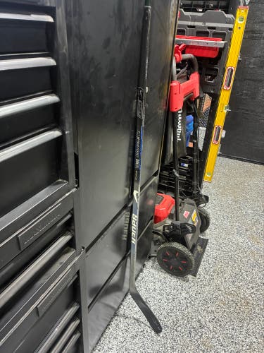 Intermediate Bauer Supreme One95 Left Hand Hockey Stick P88 67 Flex (Used)