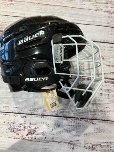 Black Medium Bauer IMS 5.0 Helmet (Used)