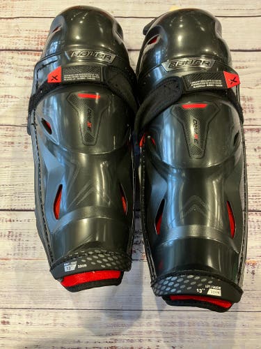 Intermediate Bauer Vapor 3X Pro Shin Pads 13" (New)