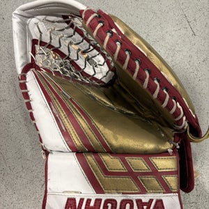 Senior Vaughn Velocity VE8 Goalie Glove Regular | U of D Rasmussen Pro Stock (Used)