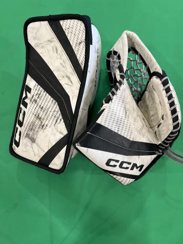 CCM YTFlex 3 Goalie Glove & Blocker Set Regular | Youth