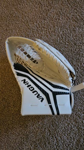 Vaughn V10 INT Regular Catcher (Used)