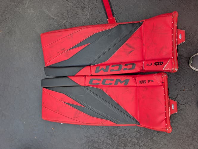 31" 2024 CCM Axis F9 Regular Goalie Full Set (Used)