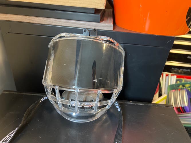 Large Bauer Concept 3 Full Shield Shield (Used)