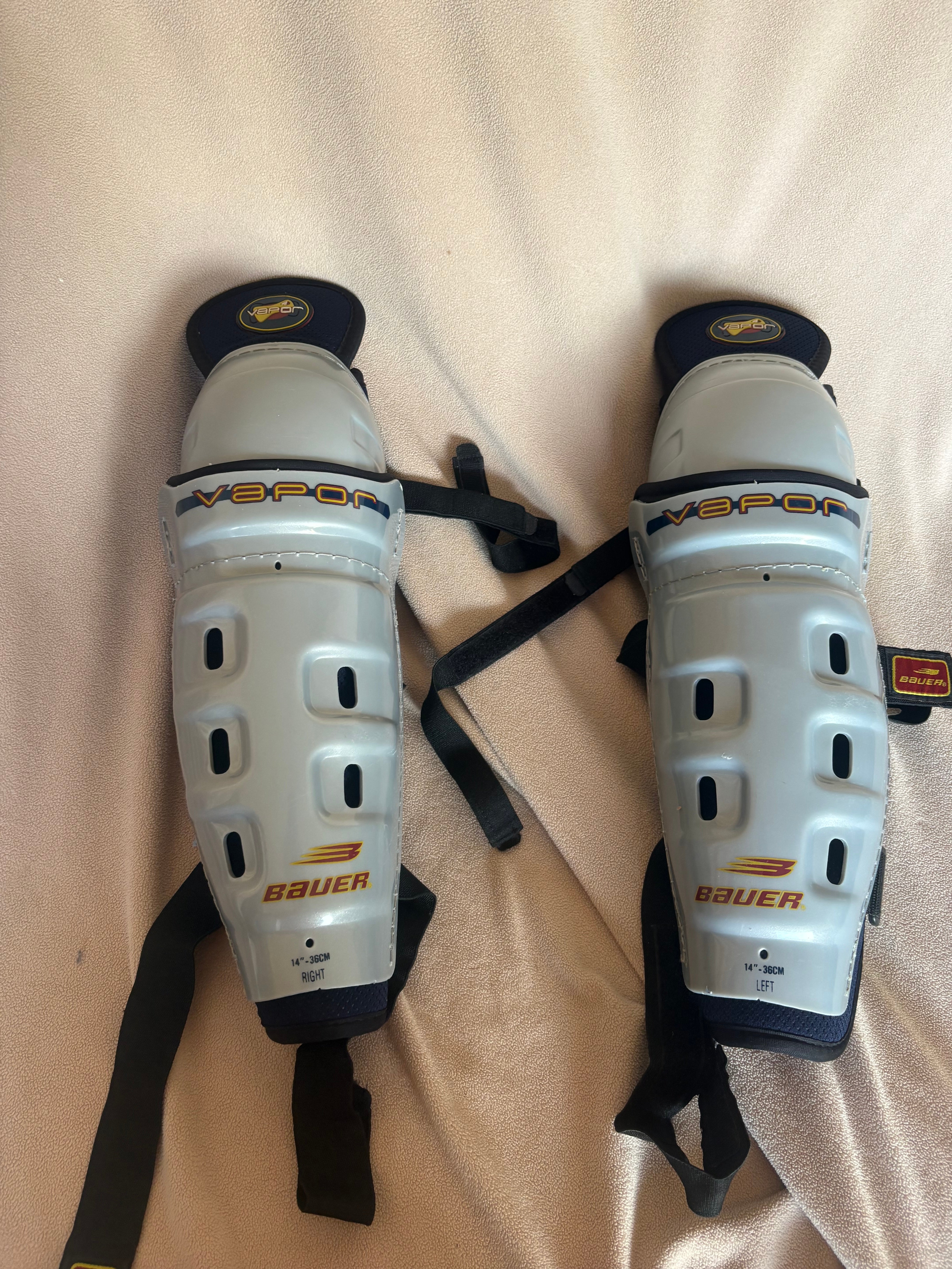 Senior Bauer Vapor X800 Lite Shin Pads 14