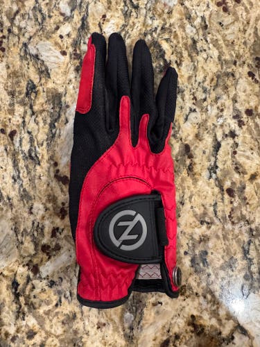 Left Hand Glove youth Medium?
