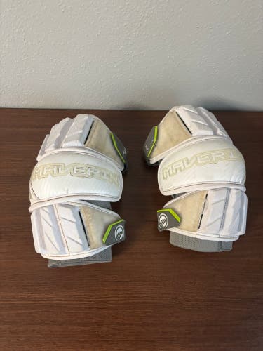 Medium/Large Adult Maverik Max Arm Pads (Used)