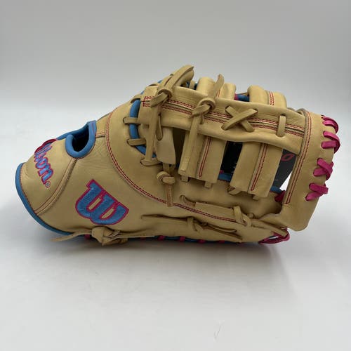 Wilson A1000 1620 12.5 First Base Mitt Baseball Glove