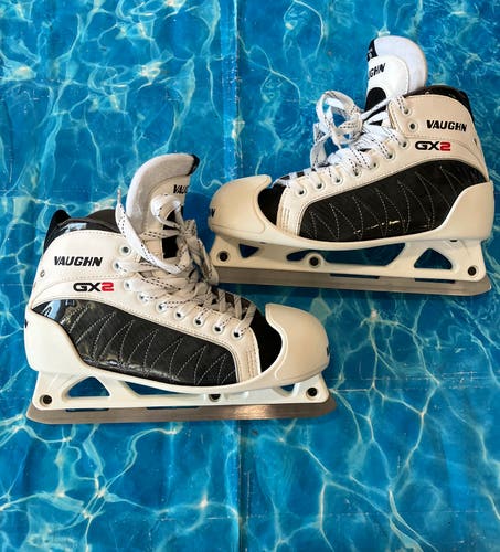 Senior Vaughn GX2 Hockey Goalie Skates Regular Width 9 (New)