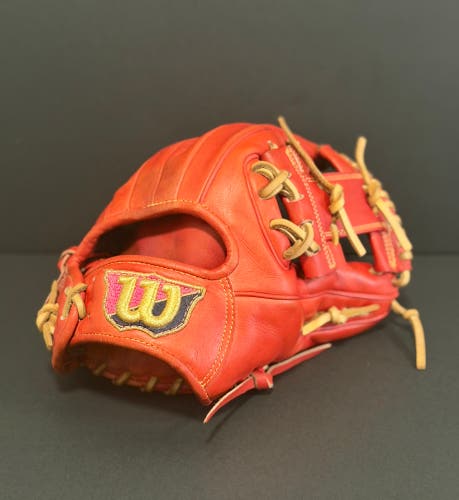 Rare Japanese Wilson Staff 86 model RH Infield Baseball Glove 11.5" (Used)