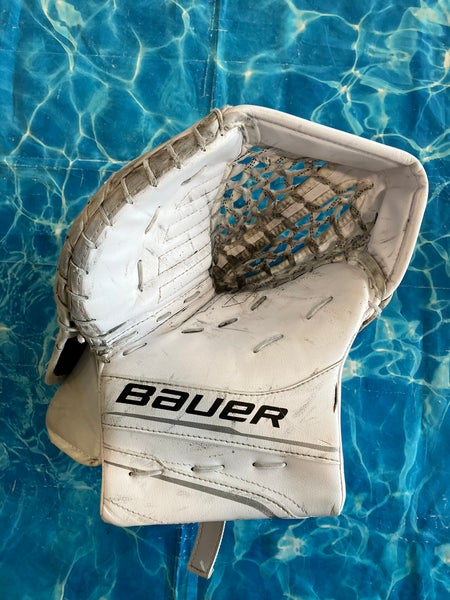Senior Bauer GSX Goalie Gloves & Blockers Full Right (Used)