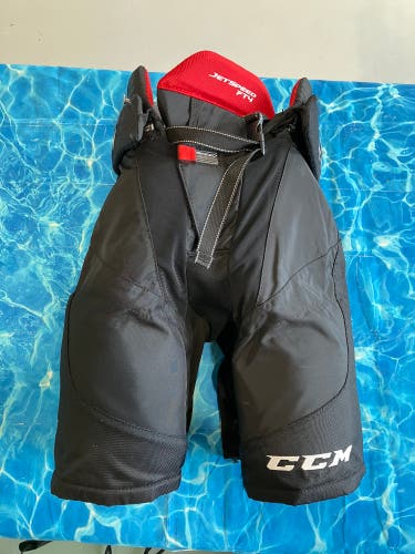 Junior Large CCM JetSpeed FT4 Hockey Pants (Used)