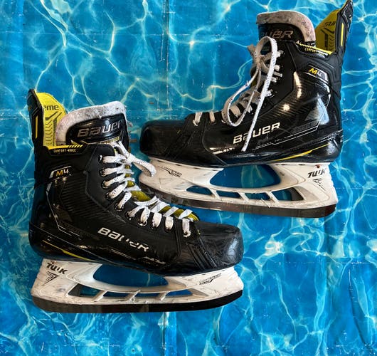 Senior Bauer Supreme M4 Hockey Skates 9.5 (Used)