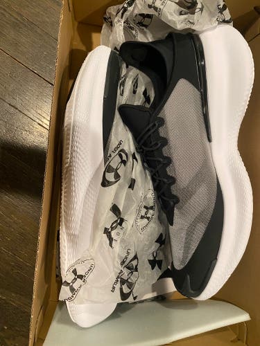 Men's Size 13.0 (W 14.0) Under Armour Shoes (New)