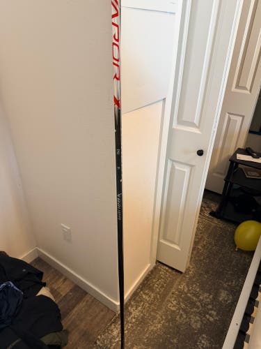 Senior Bauer Vapor Team Right Handed Hockey Stick 70 Flex Pro Stock (New)