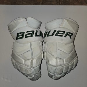 Dallas Stars Reverse Retro Supreme 2S Pro Gloves 14" Pro Stock Used