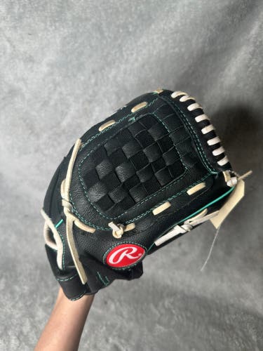 Black Rawlings WFP115 RH Softball Glove 11.5" (Used)