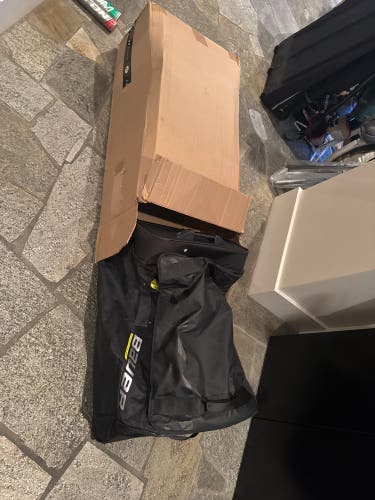 Bauer Goalie Bag (New)