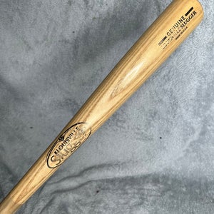 Louisville Slugger Genuine Wood Bat Wood 32" (Used)