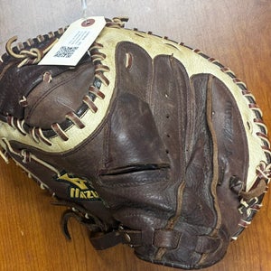 Mizuno Franchise LH Catcher's Softball Glove 35" (Used)