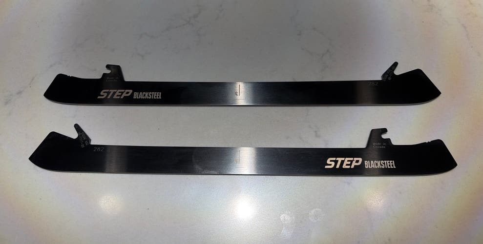 CCM BLACKSTEEL XSG 3mm Goalie Blades (282mm)