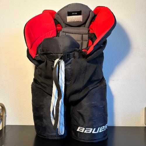 Senior Medium Bauer Vapor Pro Hockey Pants Pro Stock (Used)