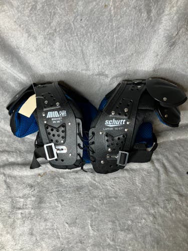 Large Youth Schutt Mid Flex 4.0 Shoulder Pads (Used)