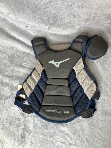 Blue Youth Mizuno Samurai Catcher's Chest Protector (Used)