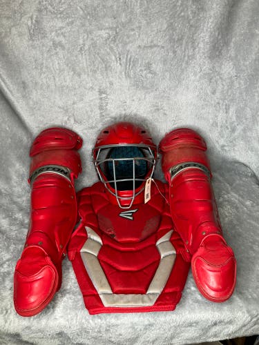 Intermediate Easton Game Time Catcher's Set (Used)