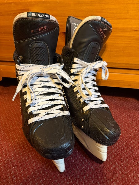Bauer Vapor Hyperlite Hockey Skates Pro Stock Size 6.5 (Used) - Nylander