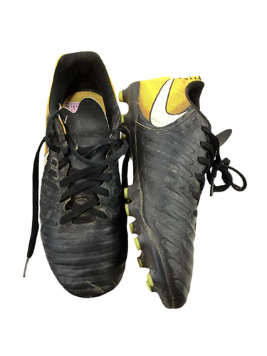 Used Nike Soccer Cleats Yellow Junior 06 11613-S000179779