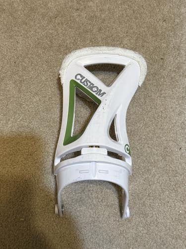 One Burton Cartel Snowboard binding Left Hi Back High  Medium White