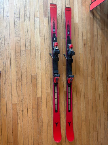2025 Atomic Redster G9 166 cm Racing Skis With Bindings Max Din 12 (Used) READ DESCRIPTION