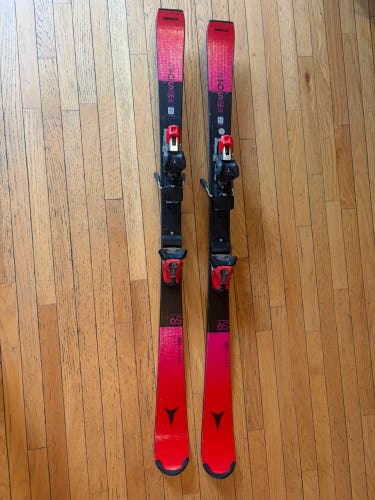 Atomic Redster S9 145 cm Racing  Skis With Bindings Max Din 12 (Used) READ DESCRIPTION