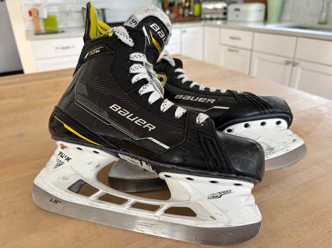 Bauer Supreme M4 Hockey Skates Size 5.5 Fit 1 (Used)