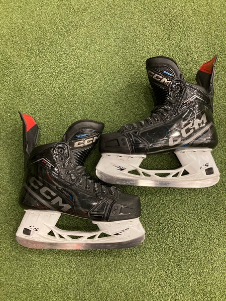 Senior CCM JetSpeed FT690 Hockey Skates | Size 7 (Wide)