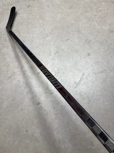 70 Flex Custom P88 Senior Warrior Super Novium Right Hand Hockey Stick (New) Pro Stock