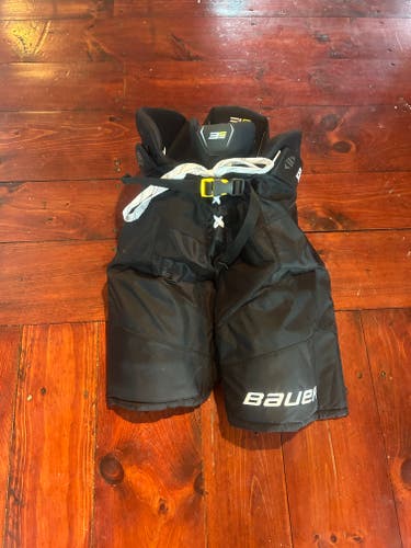 Men's Senior Large Bauer Supreme 3S Pro Hockey Pants (Used)