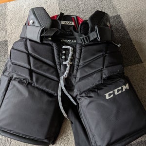 Intermediate Medium CCM 1.9 Hockey Goalie Pants