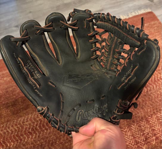 Rawlings R9 Glove LH Throw Black 11.5 inches