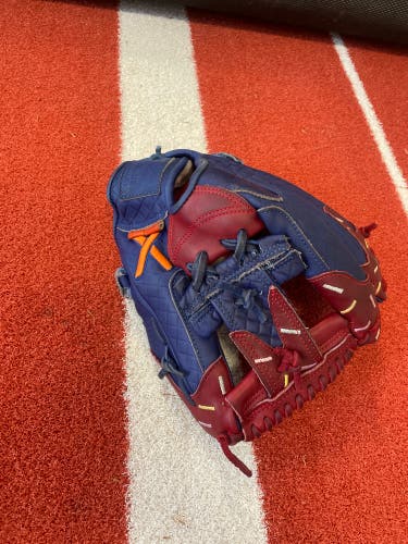 2024 RH Softball Glove 12" (Used)