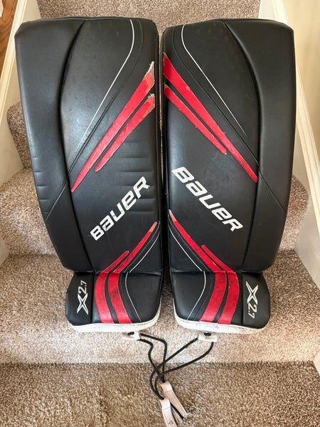 Small Bauer Vapor X2.7 Goalie Leg Pads (Used)